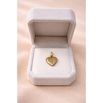 Változó Mintás Szíves Medál